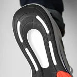 Adidas Ultrabounce - الصورة 6