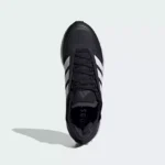 Adidas Avryn Shoes Black & White - الصورة 5