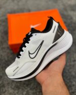 Nike Zoom Run - الصورة 3