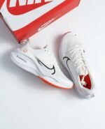 Nike Zoom X Smile White Running - الصورة 2
